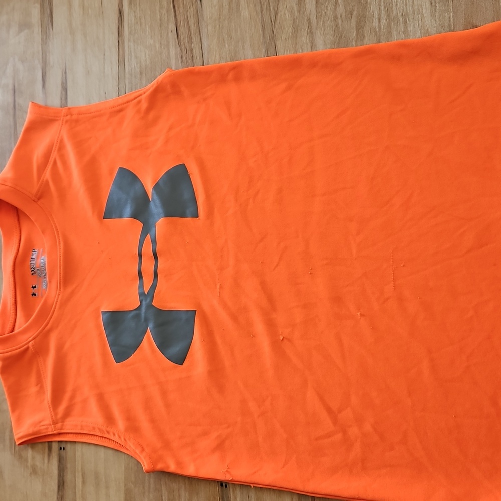 Boys XS Under Armour Orange Tank